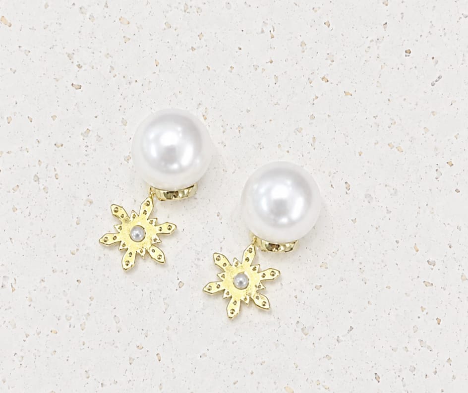 Elegant Pearl & Black Floral Statement Earrings